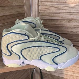 Air Jordan’s in mint condition.  No flaws